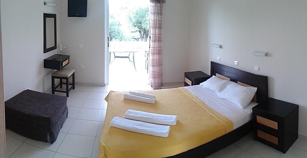 Pouliezos Koklanis Zante Apartments Alykes  Dış mekan fotoğraf