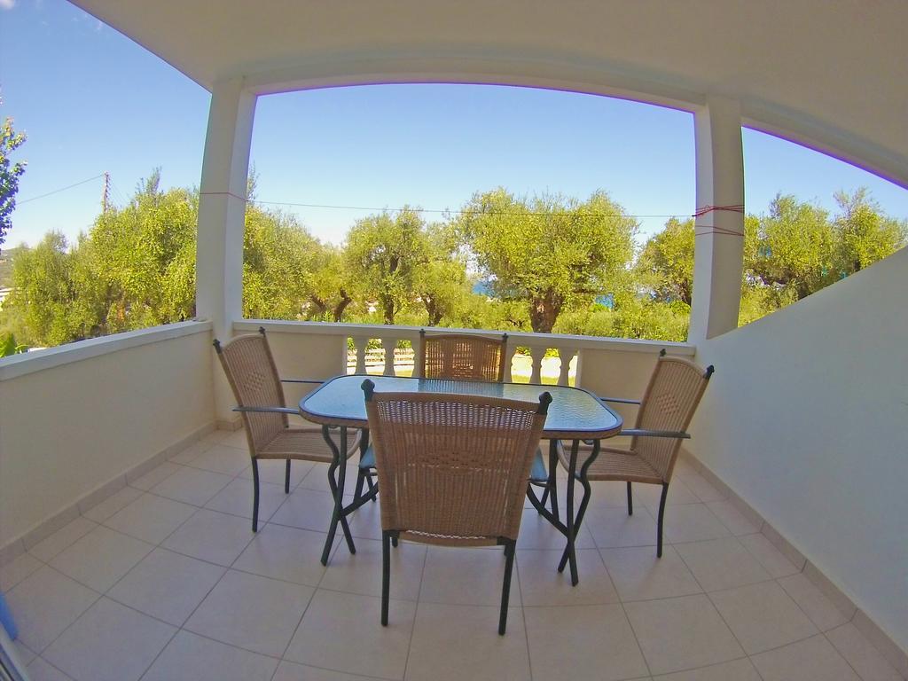 Pouliezos Koklanis Zante Apartments Alykes  Dış mekan fotoğraf